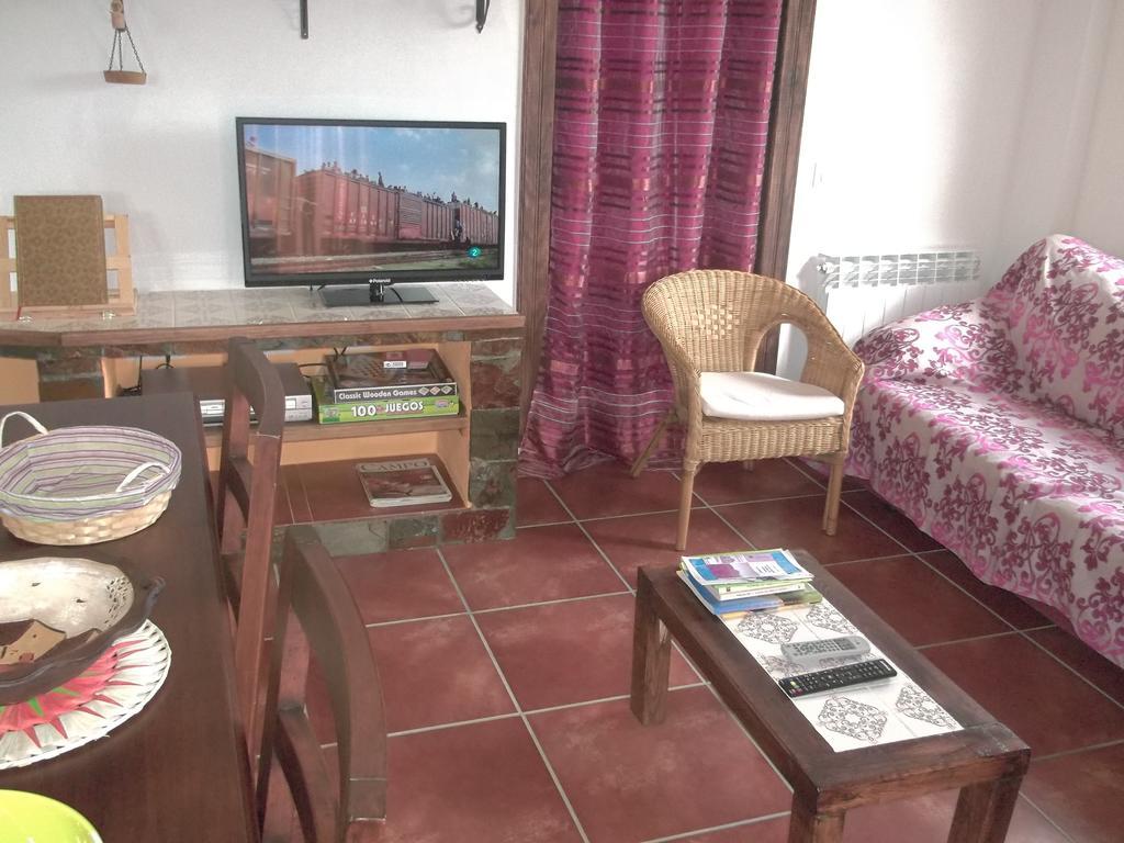 Apartamento El Dragon Serrano Sotoserrano Zimmer foto