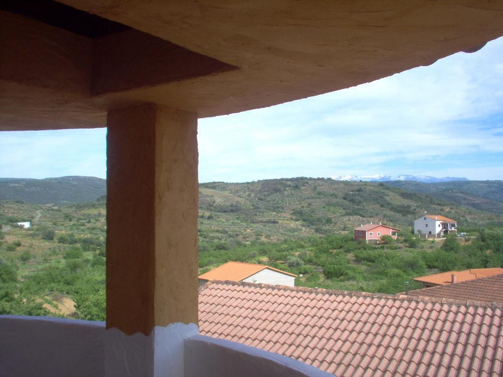 Apartamento El Dragon Serrano Sotoserrano Exterior foto